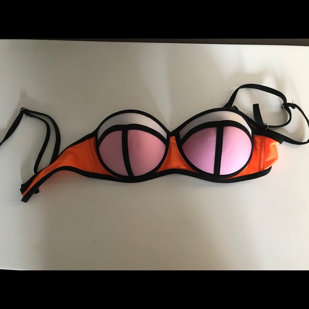Bikini top